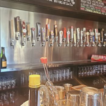 The Ginger Man - Beer Bar Near Me - Irving, Texas