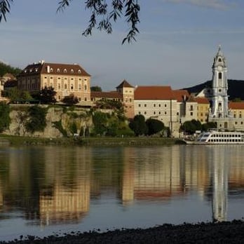 Schloß Dürnstein - Hotels Near Me