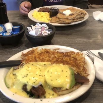 Biscuits Cafe - Eggs Benedict - Breakfast & Brunch Near Me - Milwaukie, Oregon Biscuits Cafe - Eggs Benedict - Breakfast & Brunch Near Me - Milwaukie, Oregon