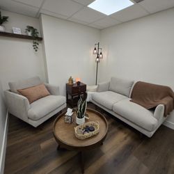 One Heart Behavioral Health - Our therapy rooms are created to nurture comfort, connection, and emotional well-being.