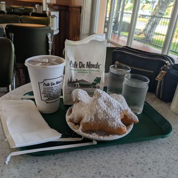 Cafe Du Monde - Deliciousness - Coffee & Tea Near Me - Metairie, Louisiana Cafe Du Monde - Deliciousness - Coffee & Tea Near Me - Metairie, Louisiana