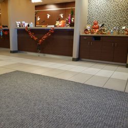 Jeffrey R Grondel , MD - Nice, welcoming reception area.
