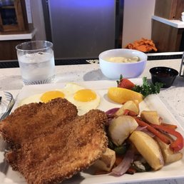 Breakfast! Crispy chicken and red potatoes. Delicious! The gravy was amazing.