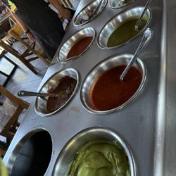 Taqueria El Paisa - Salsa bar