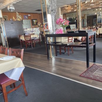 Vieng Thai - Thai Near Me - Houston, Texas
