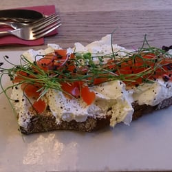 Brote - Stulle mit Kräuterfrischkäse,