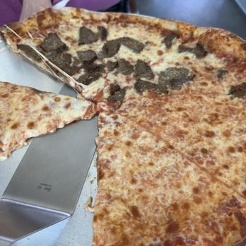 Decicco's Pizzeria - 1/2 cheese,1/2 meat - Pizza Near Me - Yulee, Florida Decicco's Pizzeria - 1/2 cheese,1/2 meat - Pizza Near Me - Yulee, Florida
