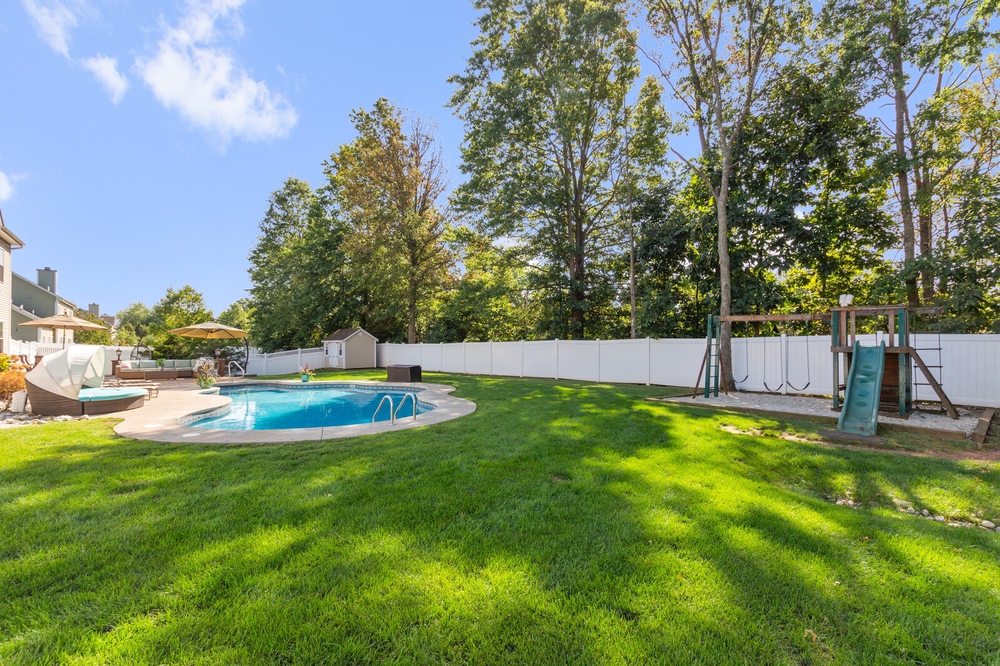 ZIMMERMAN LANDSCAPING Updated September 2024 9 Yates Dr