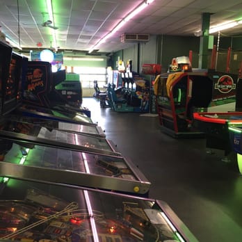 Half Moon Amusement Arcades - Arcade Games From All Generations - Amusement Parks Near Me - Weirs Beach, New Hampshire Half Moon Amusement Arcades - Arcade Games From All Generations - Amusement Parks Near Me - Weirs Beach, New Hampshire