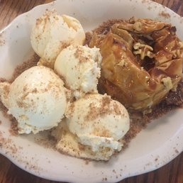 Caramel apple baklava for four! Sooo good! Caramel apple baklava for four! Sooo good!