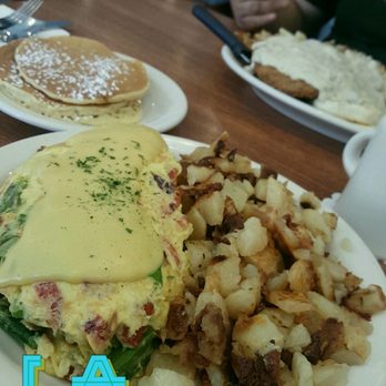 Blueberry Hill - Breakfast & Brunch Near Me - La Grange, Illinois