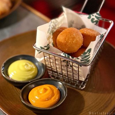 Same Same Wine Bar by null