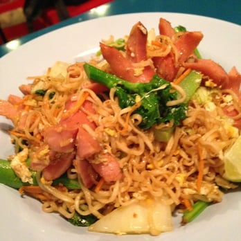 Nana - Pada Mama With Hotdog - 15 - egg noodles, chinese broccoli, napa cabbage - Thai Near Me - Toronto, Ontario Nana - Pada Mama With Hotdog - 15 - egg noodles, chinese broccoli, napa cabbage - Thai Near Me - Toronto, Ontario