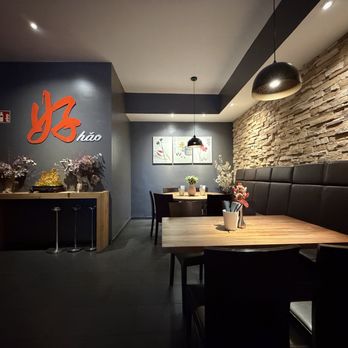 Hâo Noodle&tea - Inside Seating - Asian Fusion Near Me - Vienna, 9 Hâo Noodle&tea - Inside Seating - Asian Fusion Near Me - Vienna, 9