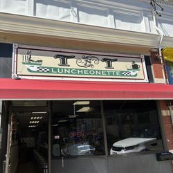 T-N-T Luncheonette - Front of restaurant