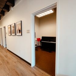 Vivaldi Music Academy - Sugar Land - Steinway Pianos outfitted in our spaces for all lessons.