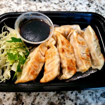Michi Ramen - June 2021: Appetizer pan-seared Gyoza (pork) @ $5.95 (very good). Veggie Gyoza also available - Ramen Near Me - Tampa, Florida Michi Ramen - June 2021: Appetizer pan-seared Gyoza (pork) @ $5.95 (very good). Veggie Gyoza also available - Ramen Near Me - Tampa, Florida