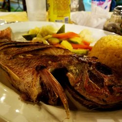 Mariscos Pipo - Huachinango Frito