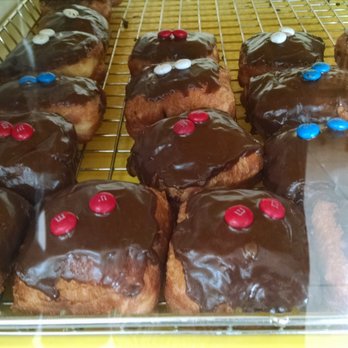 Ray's Donuts - I am not quite sure what we have here but they look very heavy and I think they have eyes. - Donuts Near Me - Buford, Georgia Ray's Donuts - I am not quite sure what we have here but they look very heavy and I think they have eyes. - Donuts Near Me - Buford, Georgia