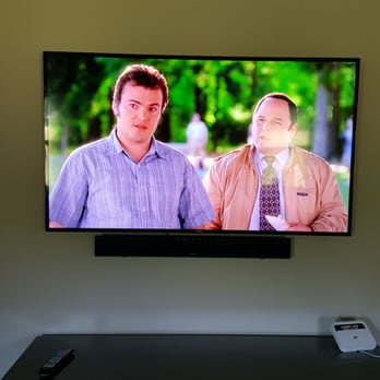 Cool Geekz - 60" tv and Polk soundbar in Master. - Home Theatre Installation Near Me Cool Geekz - 60" tv and Polk soundbar in Master. - Home Theatre Installation Near Me