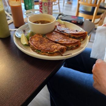 El Poblanito Mexican Restaurant - Beef Birria tacos - Tacos Near Me - Vernon Hills, Illinois