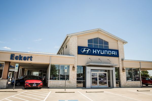 ECKERT HYUNDAI - Updated July 2025 - 113 Reviews - 4011 S Interstate 35 ...