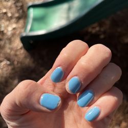 Sunny Nail Salon - After 9 days of a gel manicure, they're all shot.