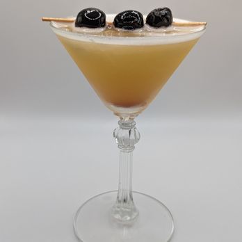 Beautiful Poisons - Bartenders Near Me Beautiful Poisons - Bartenders Near Me