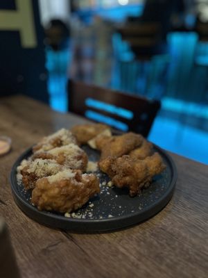 Cross Street Chicken and Beer (DELMAR) by null