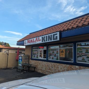 Halal King kitchen - Outside window to order - Burgers Near Me - Richmond, California