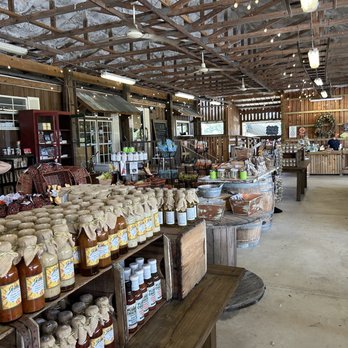 Joshua Citrus - the inside of a grocery store - Fruits & Veggies Near Me - Arcadia, Florida