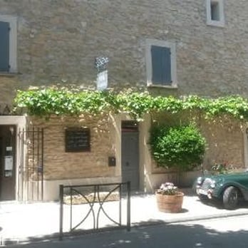 Caveau du Vacqueyras - Beer, Wine & Spirits Near Me - Vacqueyras, 84
