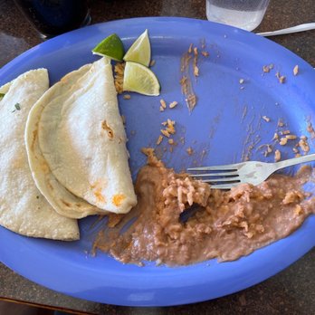 La Tarasca - Soft chicken tacos with rice and beans - Mexican Near Me - Centralia, Washington