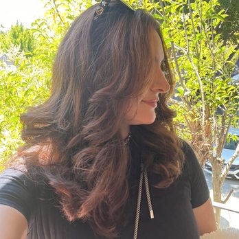 Bella on villa salon - Red hair color & thinning out style - Hair Salons Near Me - Mountain View, California Bella on villa salon - Red hair color & thinning out style - Hair Salons Near Me - Mountain View, California