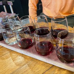 White Raven Winery