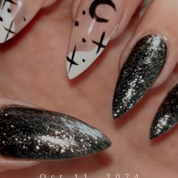 Ongles Hi-Tech Nails 1 - Halloween nails - Nail Salons Near Me - Lasalle, Quebec Ongles Hi-Tech Nails 1 - Halloween nails - Nail Salons Near Me - Lasalle, Quebec