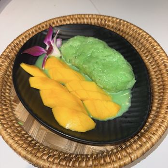 Nok’s Kitchen - Pandan Sticky Rice Mango - Laotian Near Me - Westminster, California