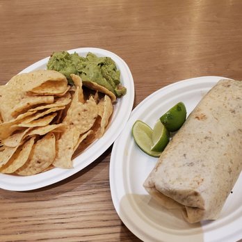 Taco Cantina - Carnitas burrito with chips and guacamole - Tacos Near Me - Ridgefield, Washington Taco Cantina - Carnitas burrito with chips and guacamole - Tacos Near Me - Ridgefield, Washington