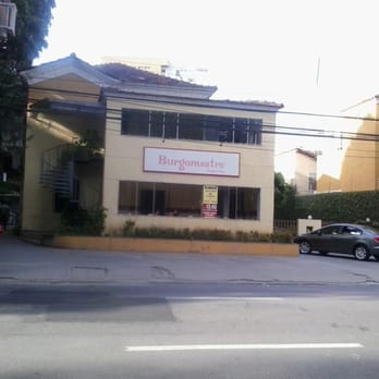 Burgomestre - Burgers Near Me - Recife, Prince Edward Island Burgomestre - Burgers Near Me - Recife, Prince Edward Island