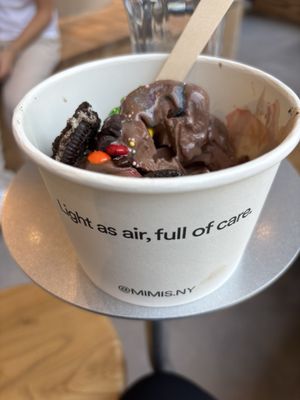 Mimi's Frozen Yogurt by null