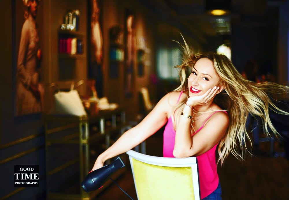 ABSOLUTELY FABULOUS Updated September 2024 10 Reviews 1108 Lee St, Des Plaines, Illinois