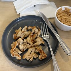 Miaa Mexican Bistro - Chicken rice queso