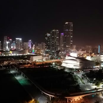 Miami Marriott Biscayne Bay - Night view of Downtown! - Hotels Near Me - Miami, Florida Miami Marriott Biscayne Bay - Night view of Downtown! - Hotels Near Me - Miami, Florida