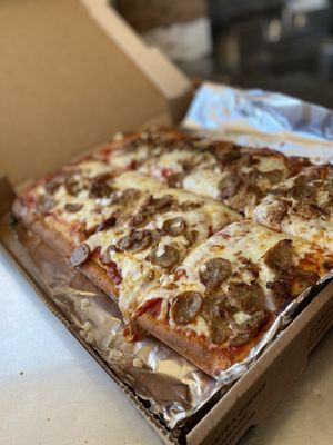 Pizzeria Del-Dio Italian Restaurant by null