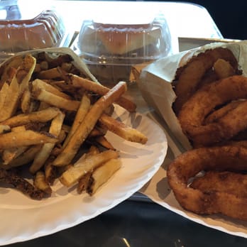 Go Burger - Onion rings? Crazy good! - Burgers Near Me - Mount Sinai, New York
