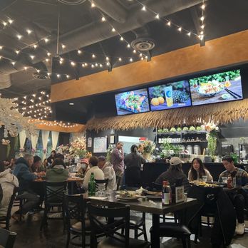 Amazing Basil - Inside - Asian Fusion Near Me - Fremont, California Amazing Basil - Inside - Asian Fusion Near Me - Fremont, California