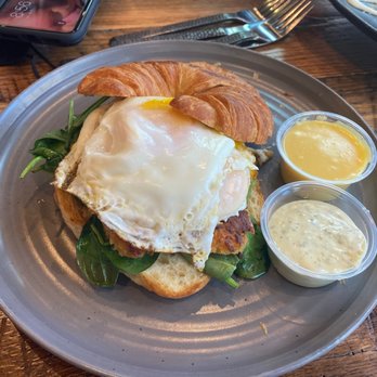 Breakfast Bitch - Boujie Bitch It was delicious with the cilantro lime sauce - Breakfast & Brunch Near Me - Phoenix, Arizona