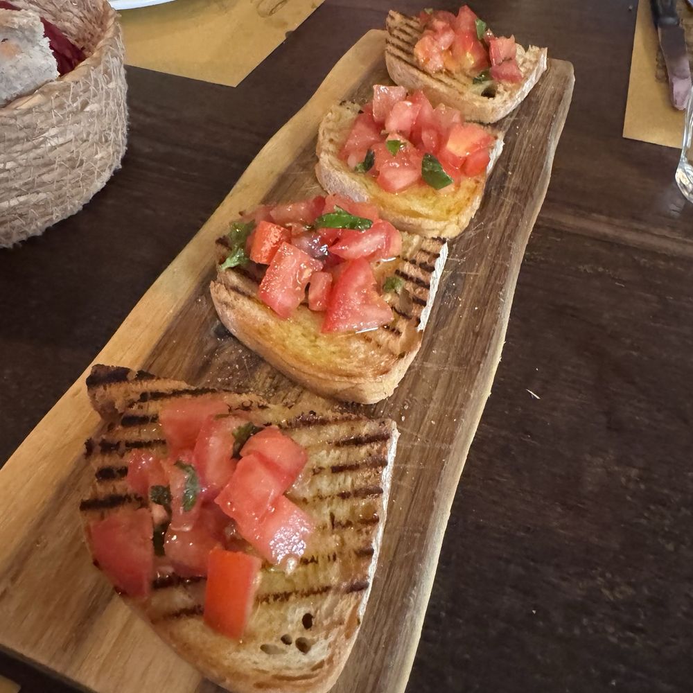 Casa Toscana - Bruschetta - Italian Near Me - Florence, FI
