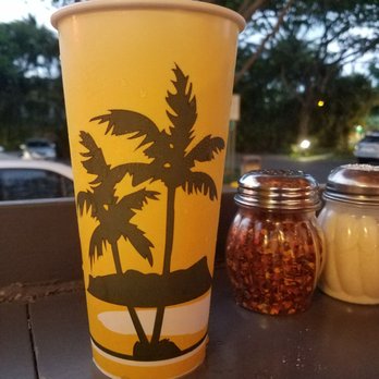 Bob's Pizzeria - Pizza Near Me - Kailua, Hawaii