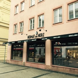 Heimat und Herz - Outside